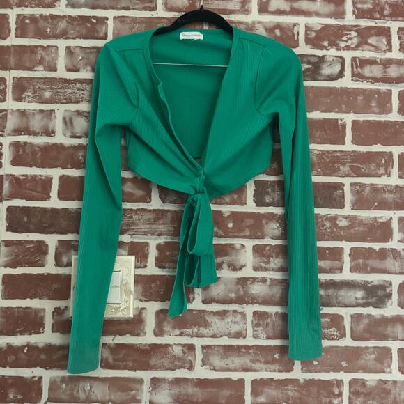 Lovers + Friends Ludrow Turquoise Green Long Sleeve Crop Wrap Top Size XS - Picture 1 of 9
